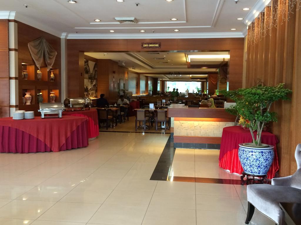 Jo Hotel